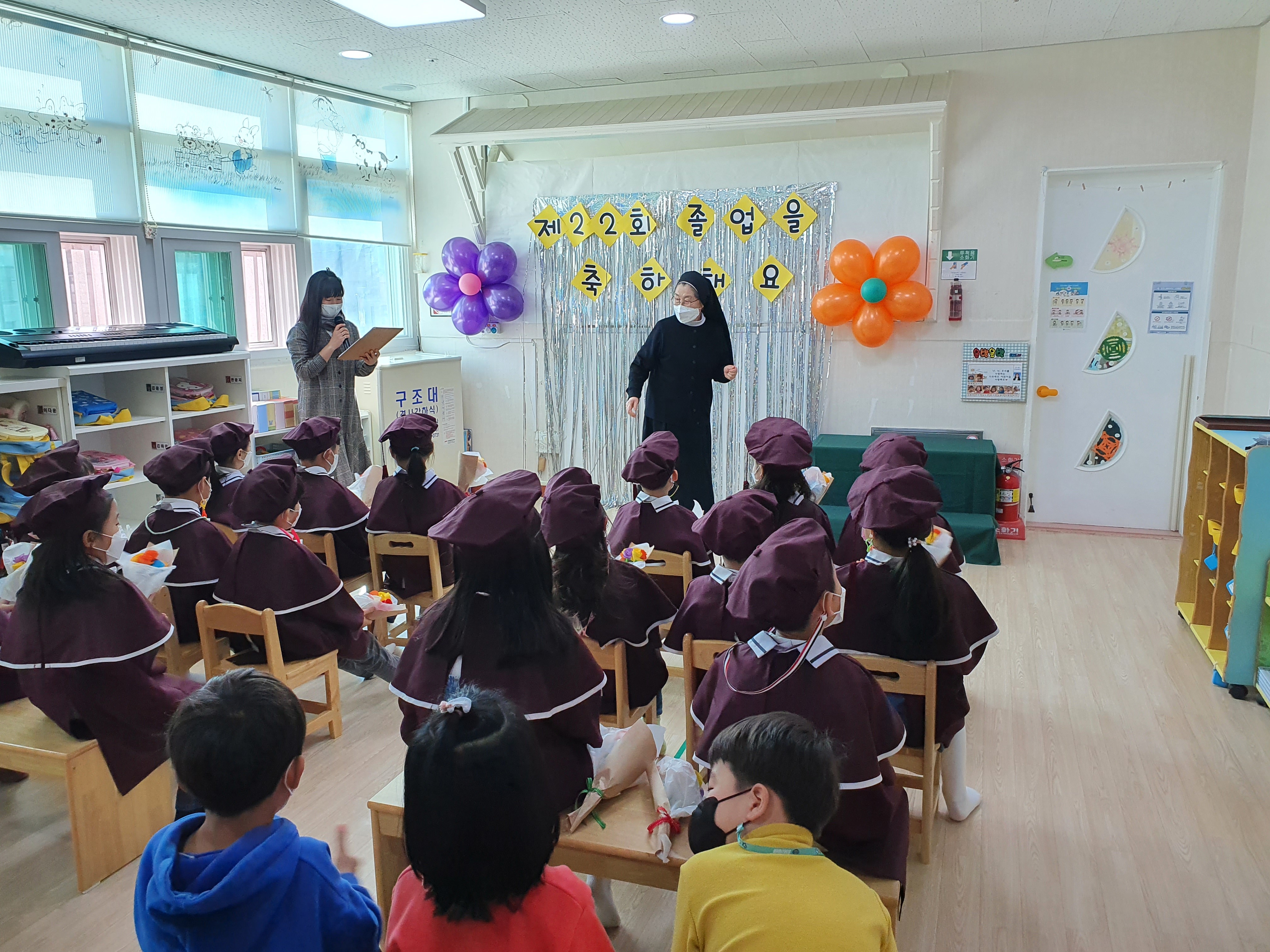 2.졸업식-1.jpg