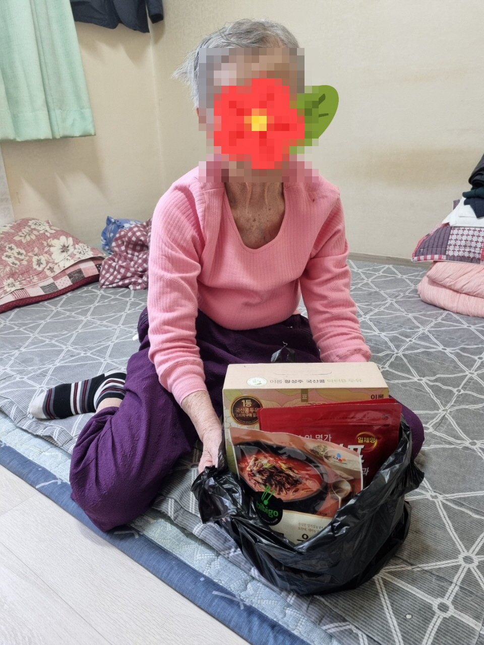 시설사진5_똑똑,안부마켓 후원품 지원.jpg