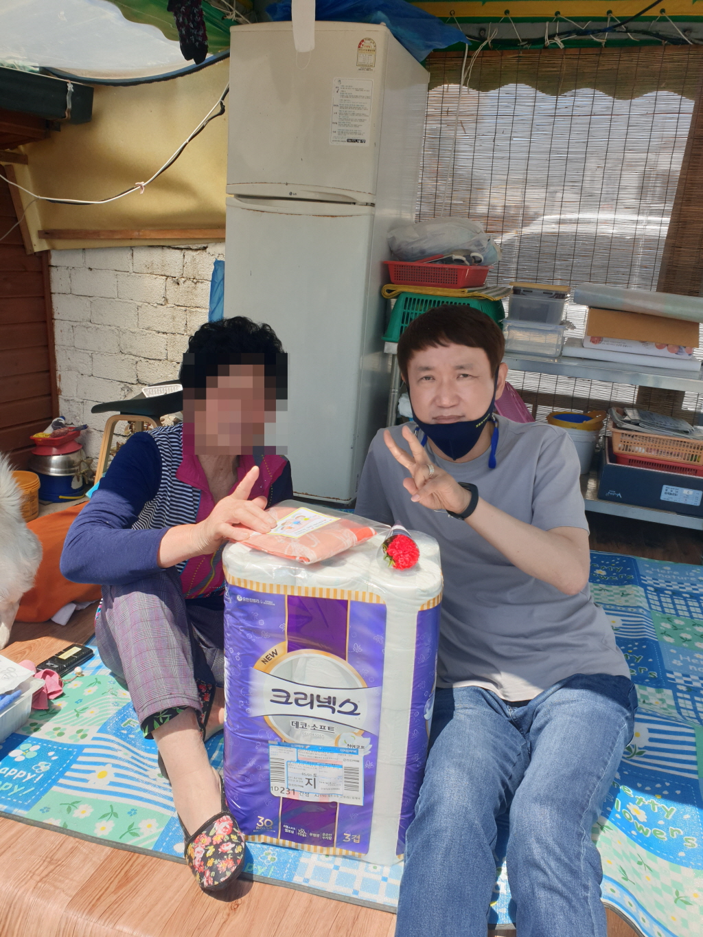 시설사진02 어버이날 행사.jpg