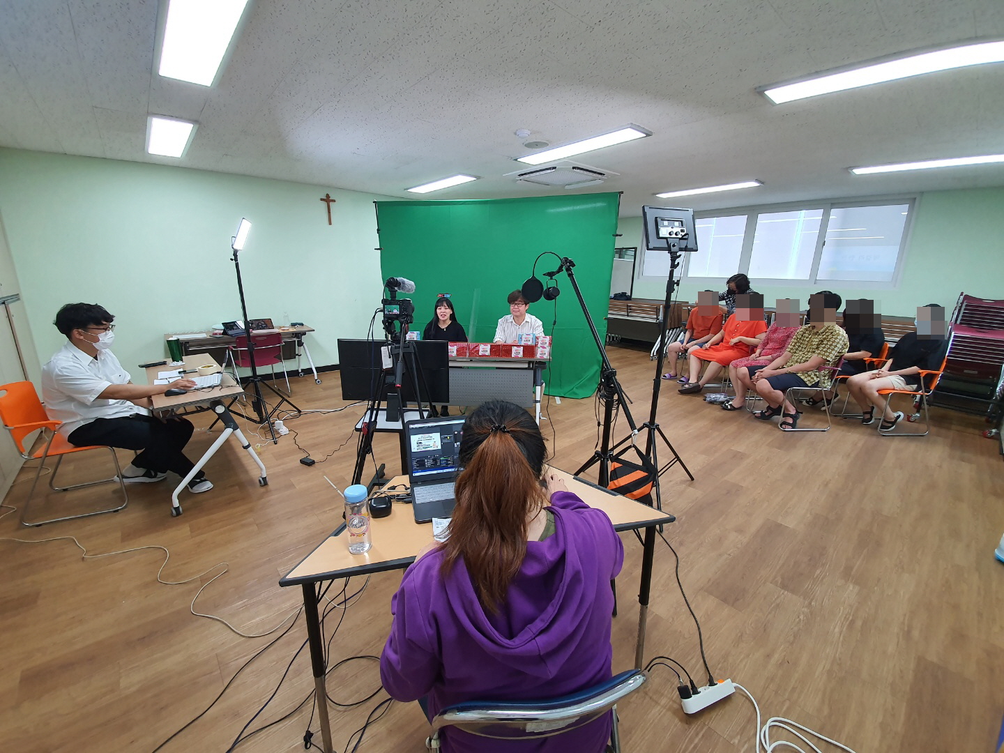 8월 26일, 유튜브 채널 보이는 라디오 ‘봄봄파워 노래자랑’